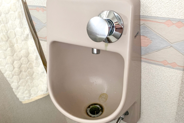 水栓の水漏れイメージ